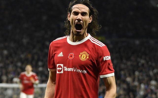 Manchester United’s Edinson Cavani ‘willing to take pay cut to join Barcelona’