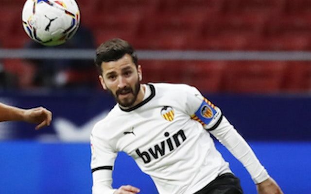 Xavi ‘identifies two defensive targets for Barcelona’