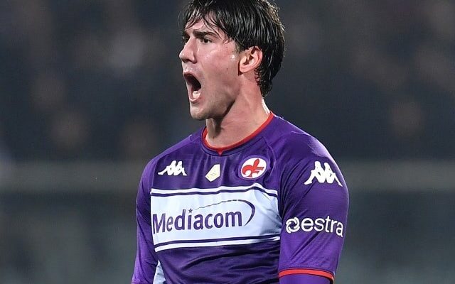 Arsenal ‘leading the race to sign Fiorentina’s Dusan Vlahovic’