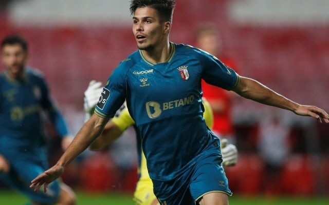 Brentford ‘move for Braga left-back Francisco Moura’