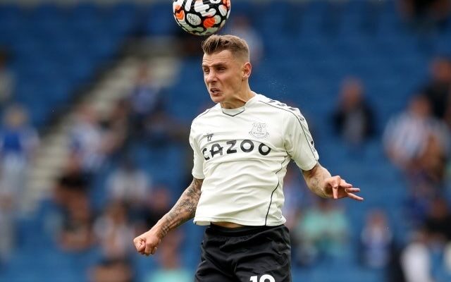 Newcastle United to beat Chelsea to Everton’s Lucas Digne?
