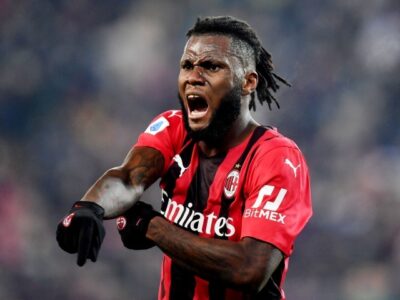 Barcelona ‘yet to make official proposal to Franck Kessie’