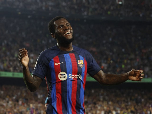 Franck Kessie celebrates scoring for Barcelona on August 13, 2022