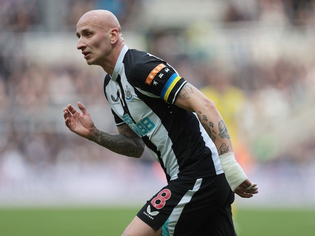 Newcastle United's Jonjo Shelvey wears an armband in support of Ukraine amid Russia's invasion on March 5, 2022
