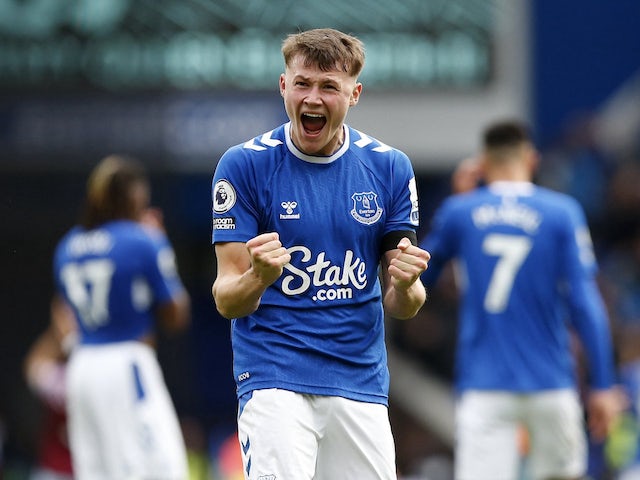 Nathan Patterson in action for Everton on September 18, 2022