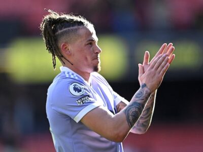 Kalvin Phillips out of England squad, doubtful for World Cup