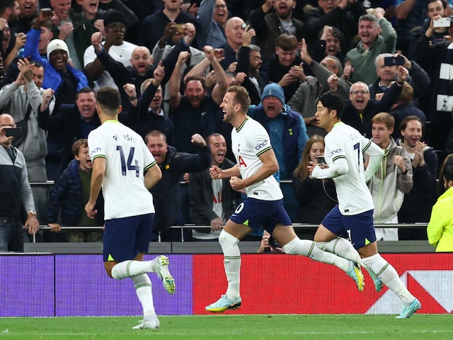 Harry Kane celebrates scoring for Tottenham Hotspur against Everton on October 15, 2022