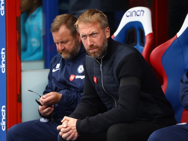 Chelsea head coach Graham Potter in the dugout against Crystal Palace on October 1, 2022.